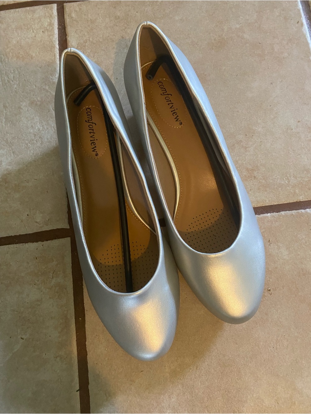 ComfortView Silvery Gray Squash Heels Soze 11WW